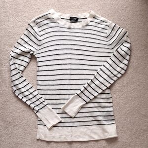 Club Monaco Fine Wool White and Black Striped Sweater